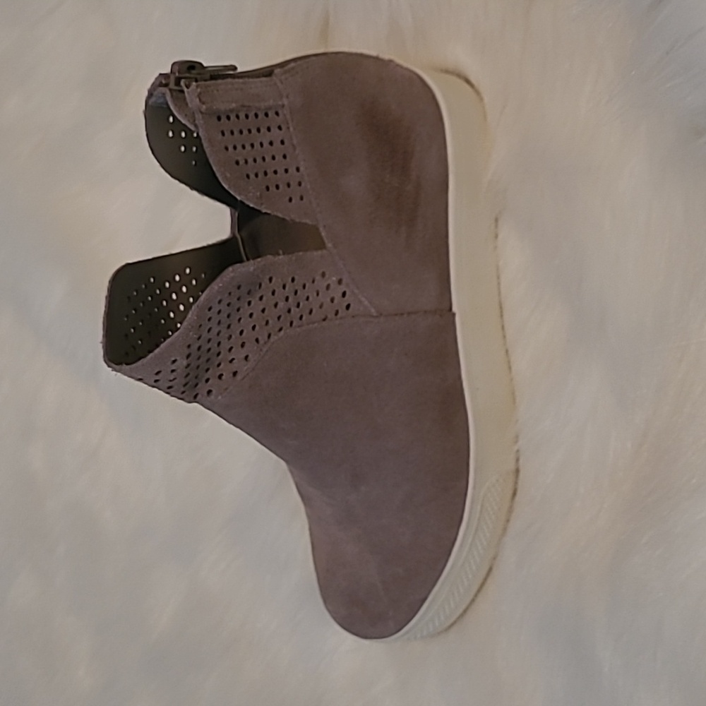 Women's Suede Ankle Boots - Taupe Stevw Madden